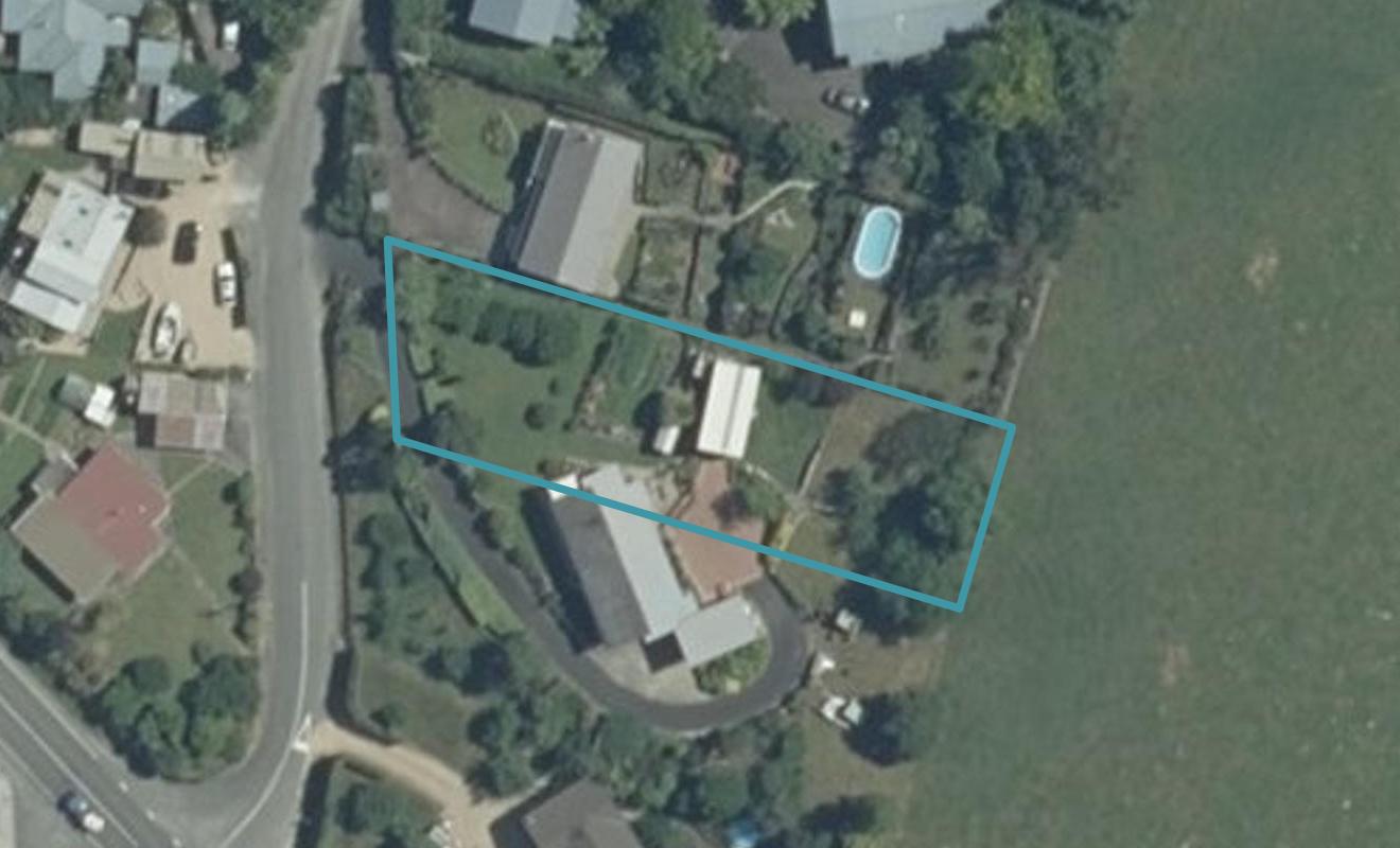 6 Burnside Road, Takaka - Carousel 1