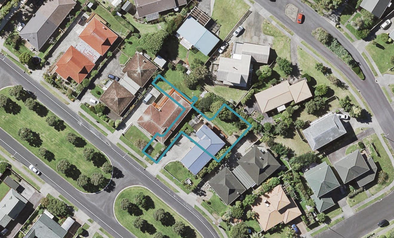 6/60 Highland Park Drive, Highland Park, Auckland - Carousel 1