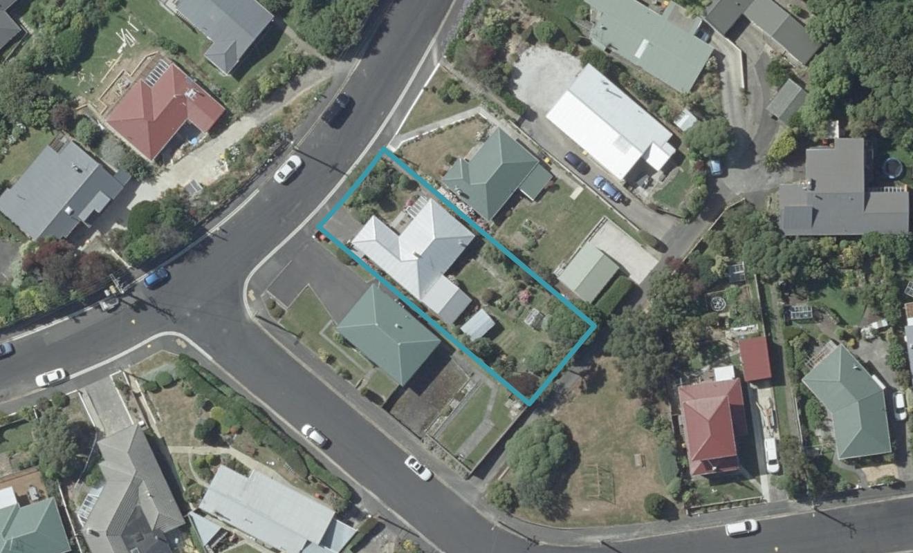 11 Heath Street, Andersons Bay, Dunedin - Carousel 1