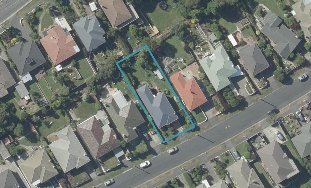 140 Easther Crescent, Kew, Dunedin - Carousel 1
