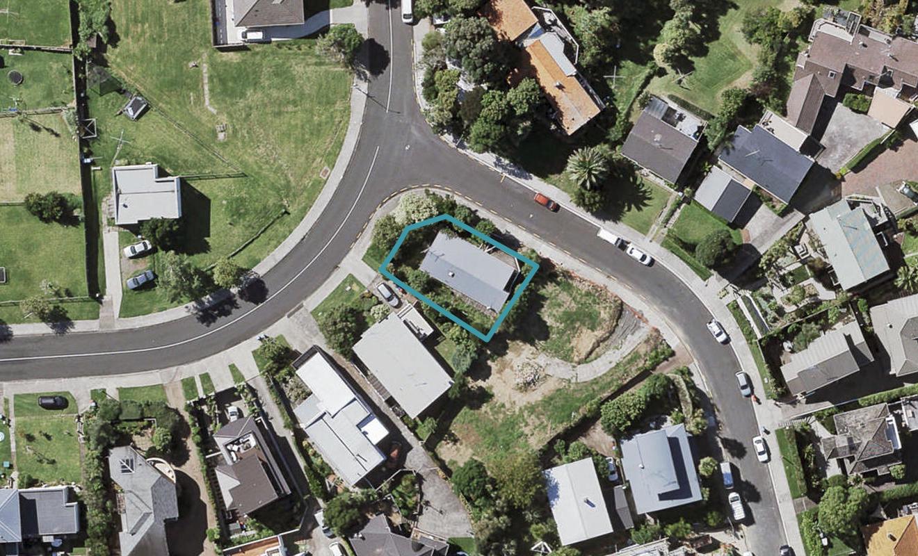 98 Kurahaupo Street, Orakei, Auckland - Carousel 1