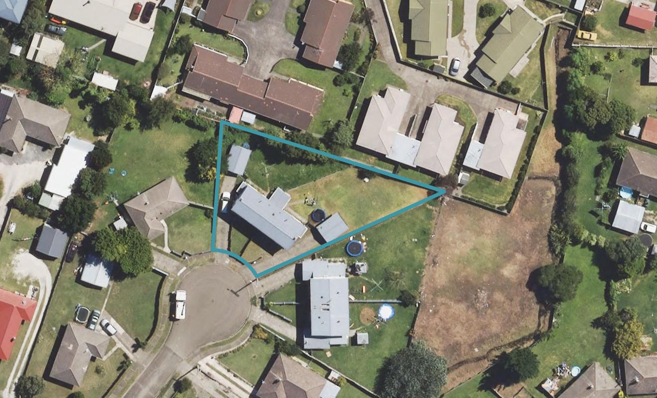 27 Titoki Place, Elgin, Gisborne - Carousel 1