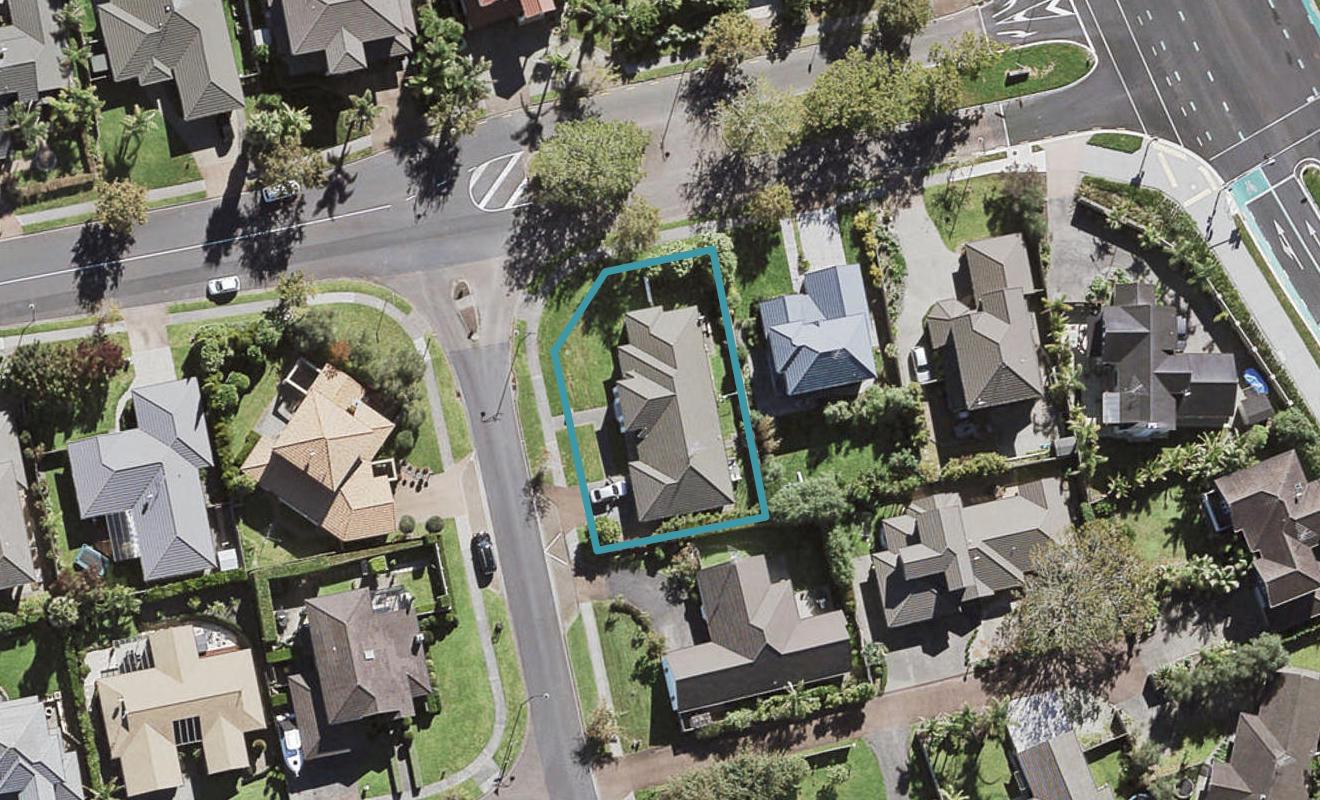 2 Scarlet Oak Drive, Schnapper Rock, Auckland - Carousel 1