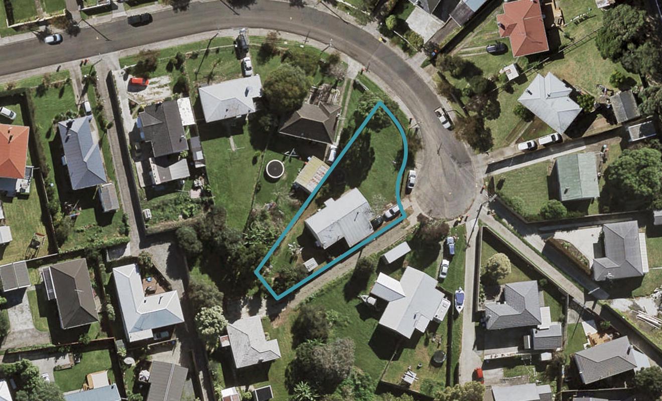 11 Coppins Road, Mount Wellington, Auckland - Carousel 1
