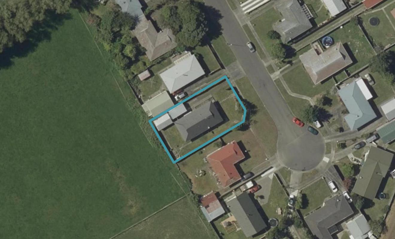 12 Egmont Place, Westbrook, Palmerston North - Carousel 1