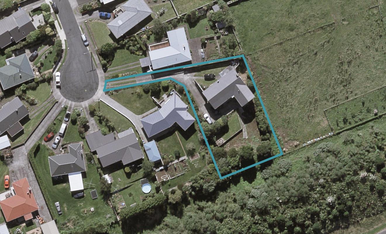 9 Hulke Crescent, Bell Block, New Plymouth - Carousel 1