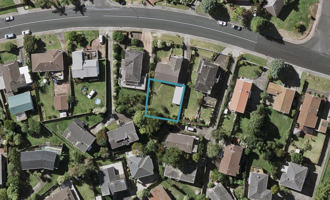 43A Athena Drive, Totara Vale, Auckland - Carousel 1
