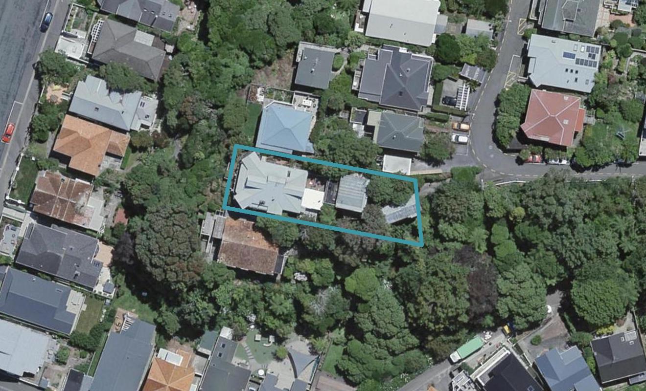 29E North Terrace, Kelburn, Wellington - Carousel 1