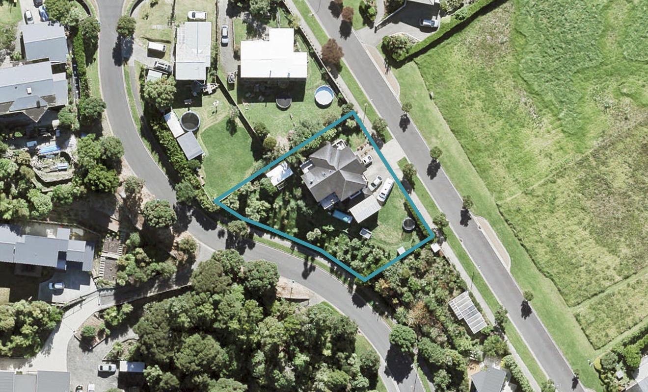 6 Balboa Drive, Matakatia, Whangaparaoa - Carousel 1