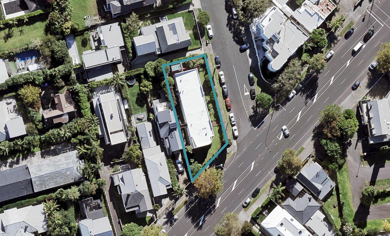 8/2 Salisbury Street, Herne Bay, Auckland - Carousel 1
