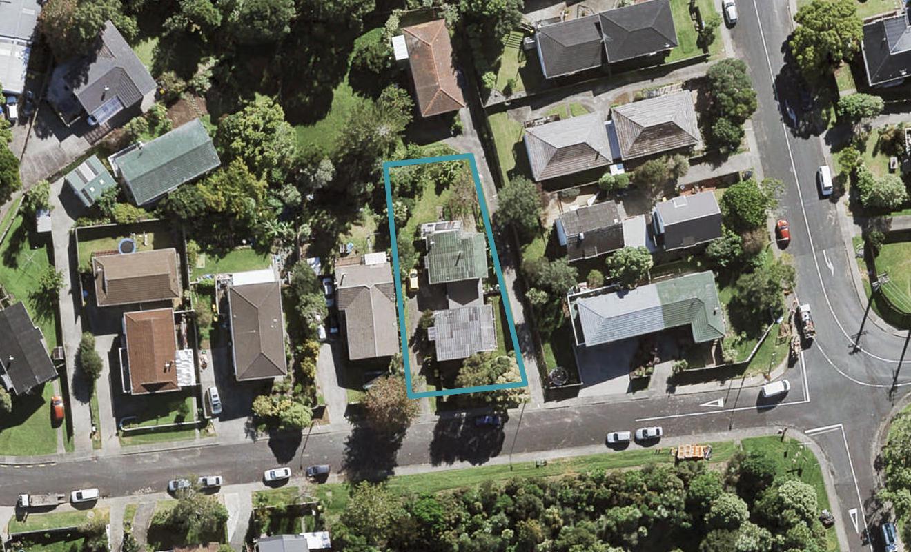 2/5 Morriggia Place, Bayview, Auckland - Carousel 1
