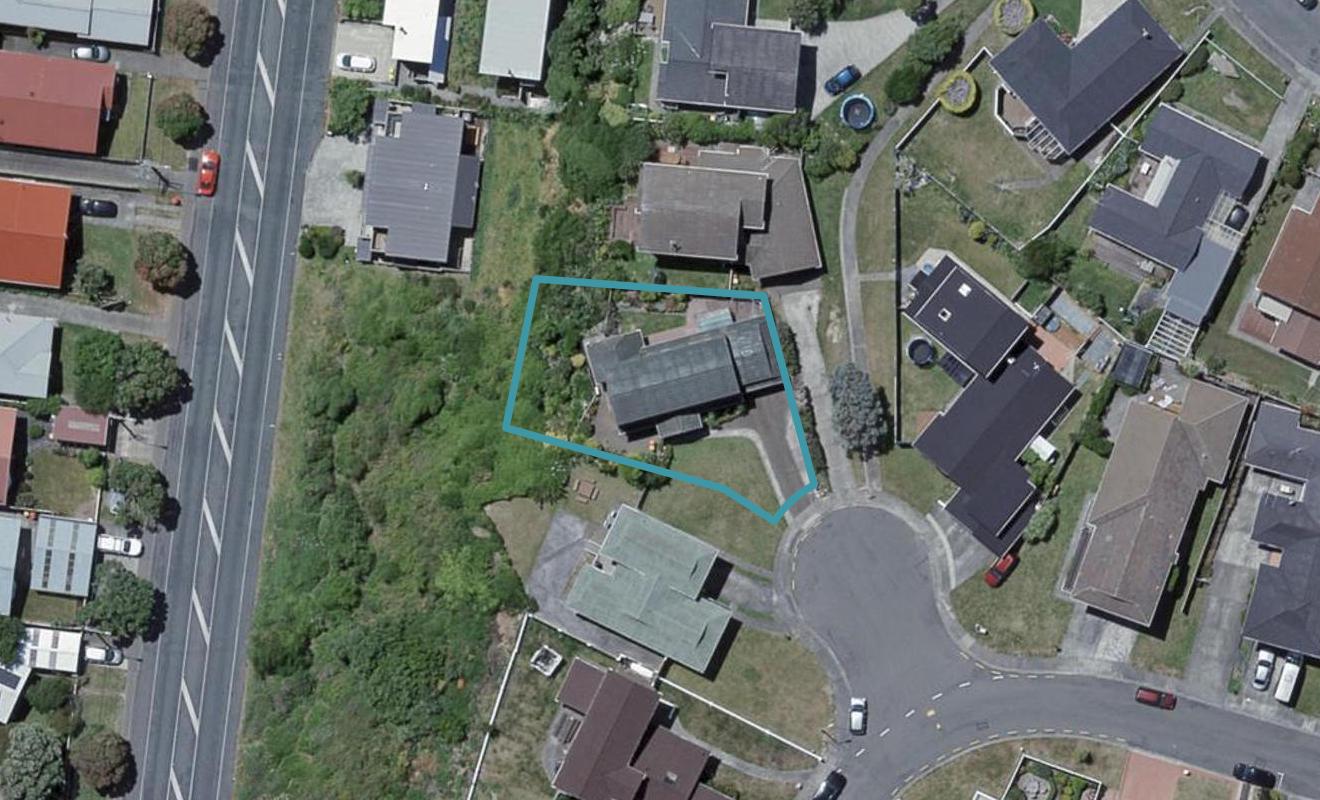 12 Westview Grove, Miramar, Wellington - Carousel 1