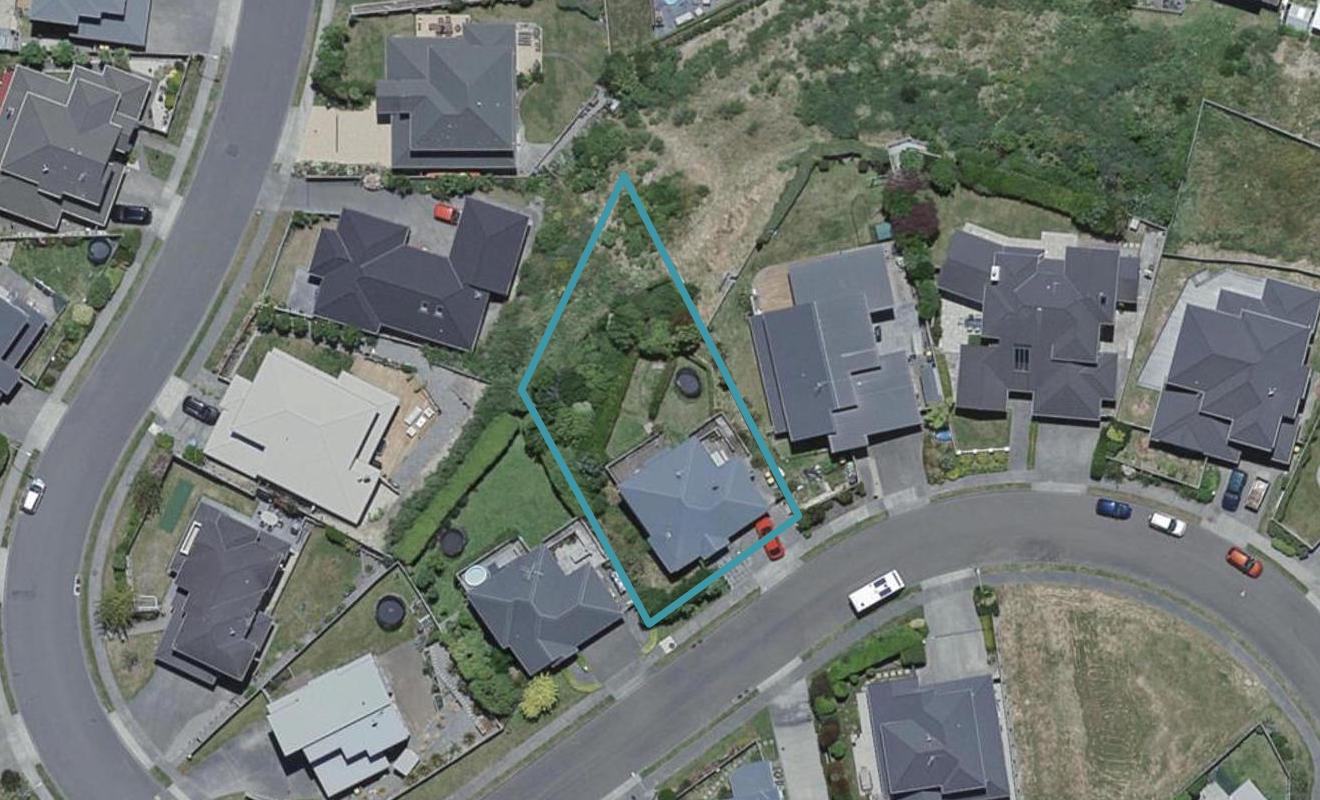 29 Winsley Terrace, Churton Park, Wellington - Carousel 1