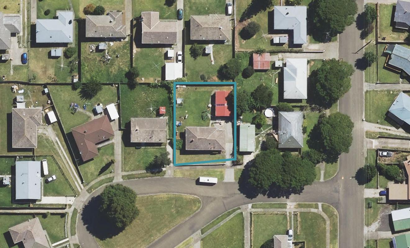 4 Davy Place, Outer Kaiti, Gisborne - Carousel 1