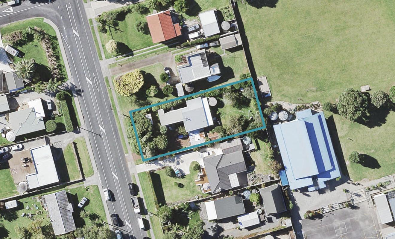 23 Wakelin Road, Beachlands, Auckland - Carousel 1