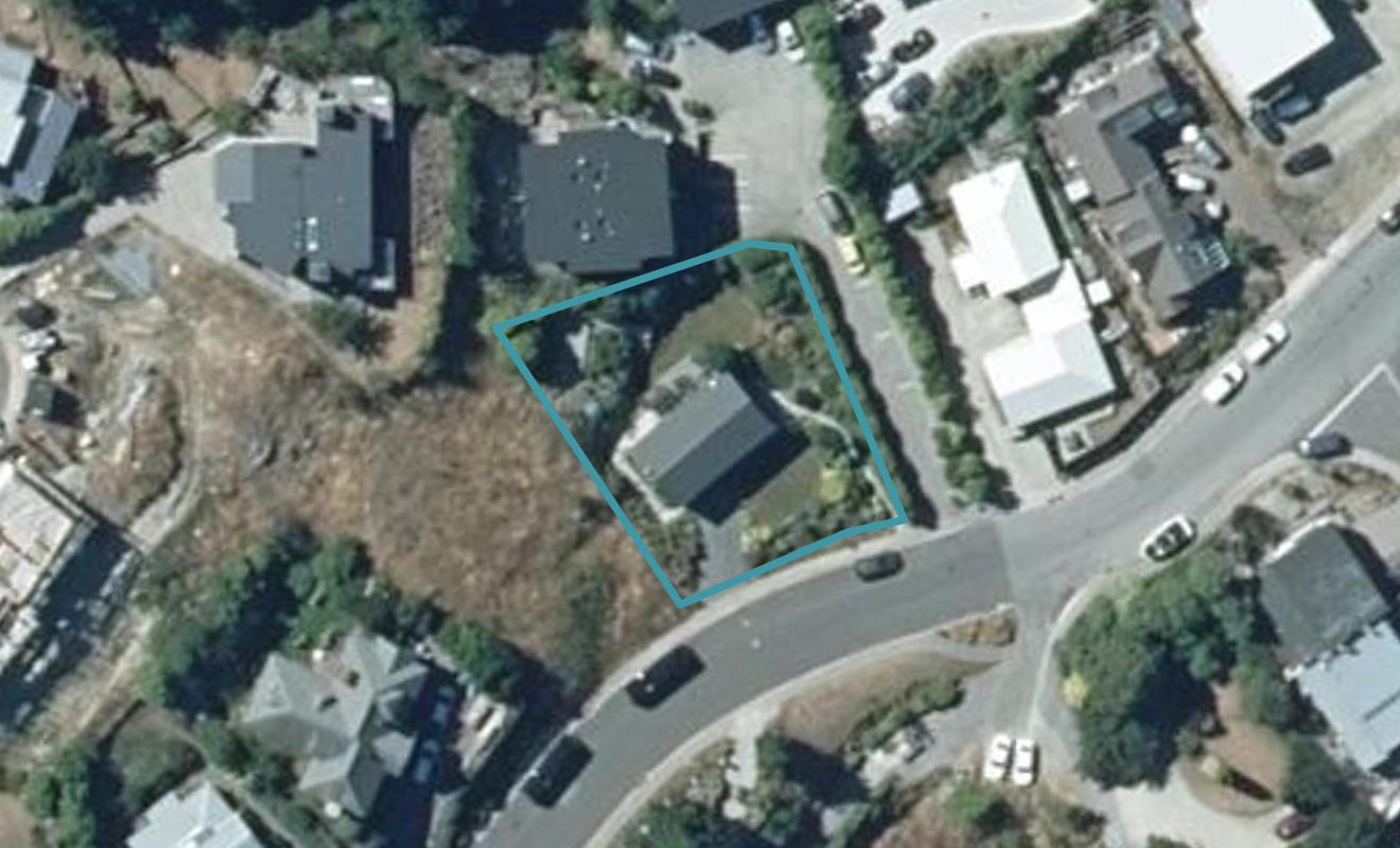 4 Aspen Grove, Fernhill, Queenstown - Carousel 1