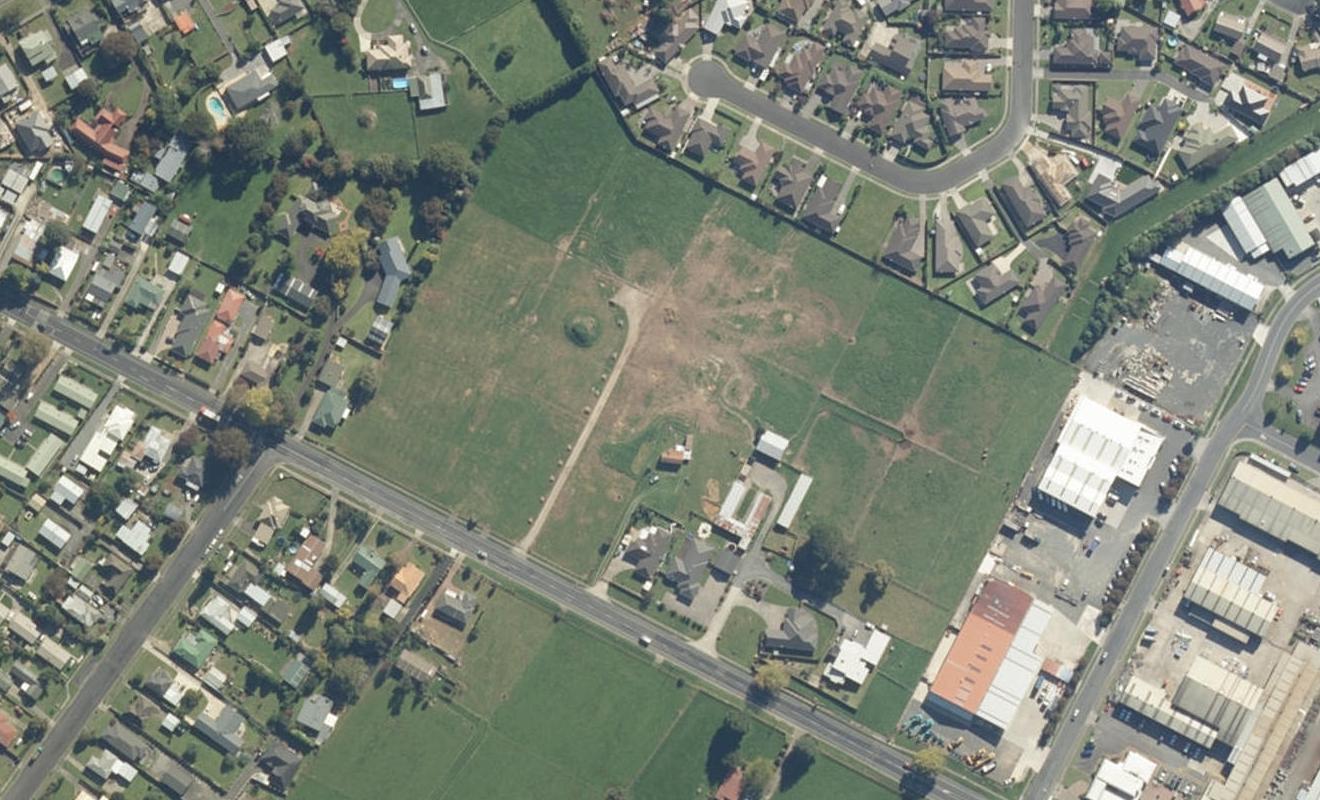 12 Earl Road, Matamata, Matamata - Carousel 1