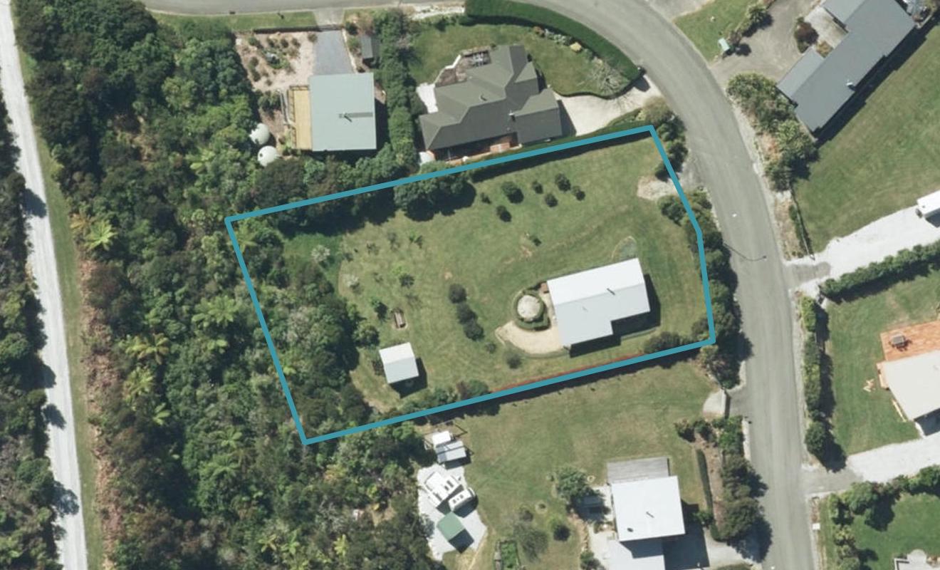 32 Nyhane Drive, Tata Beach - Carousel 1