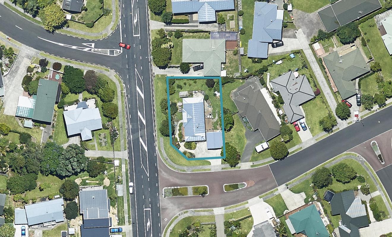 136 Waitaha Road, Welcome Bay, Tauranga - Carousel 1