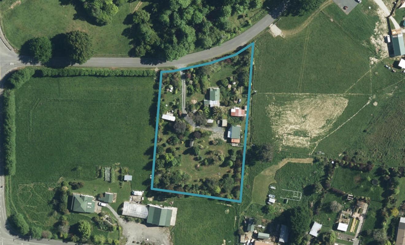 183 Robinson Road, Upper Moutere - Carousel 1