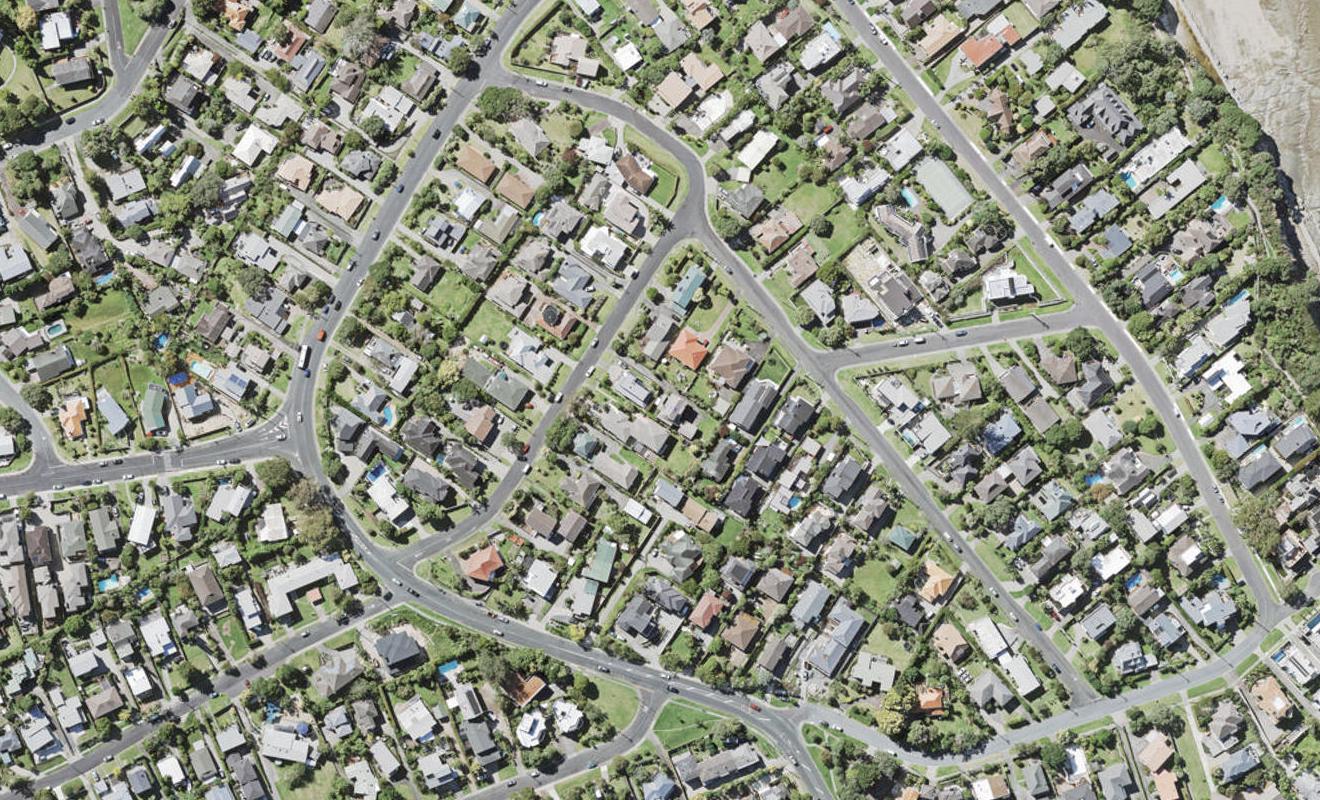 1/9 Folkestone Street, Murrays Bay, Auckland - Carousel 1