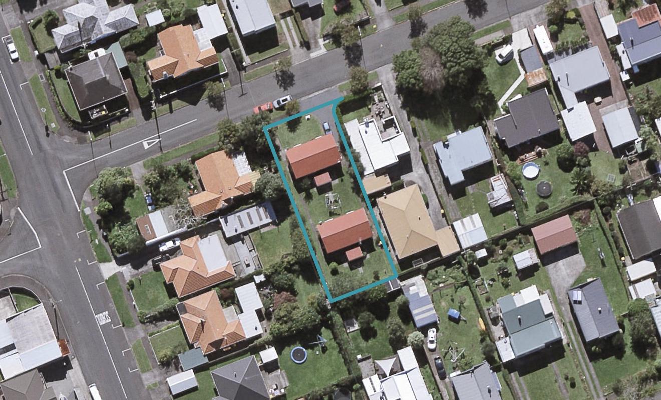 4 Cornwall Street, Brooklands, New Plymouth - Carousel 1