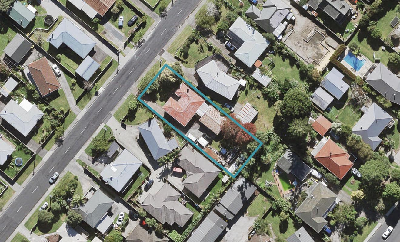 66 Farquhar Road, Glendene, Auckland - Carousel 1