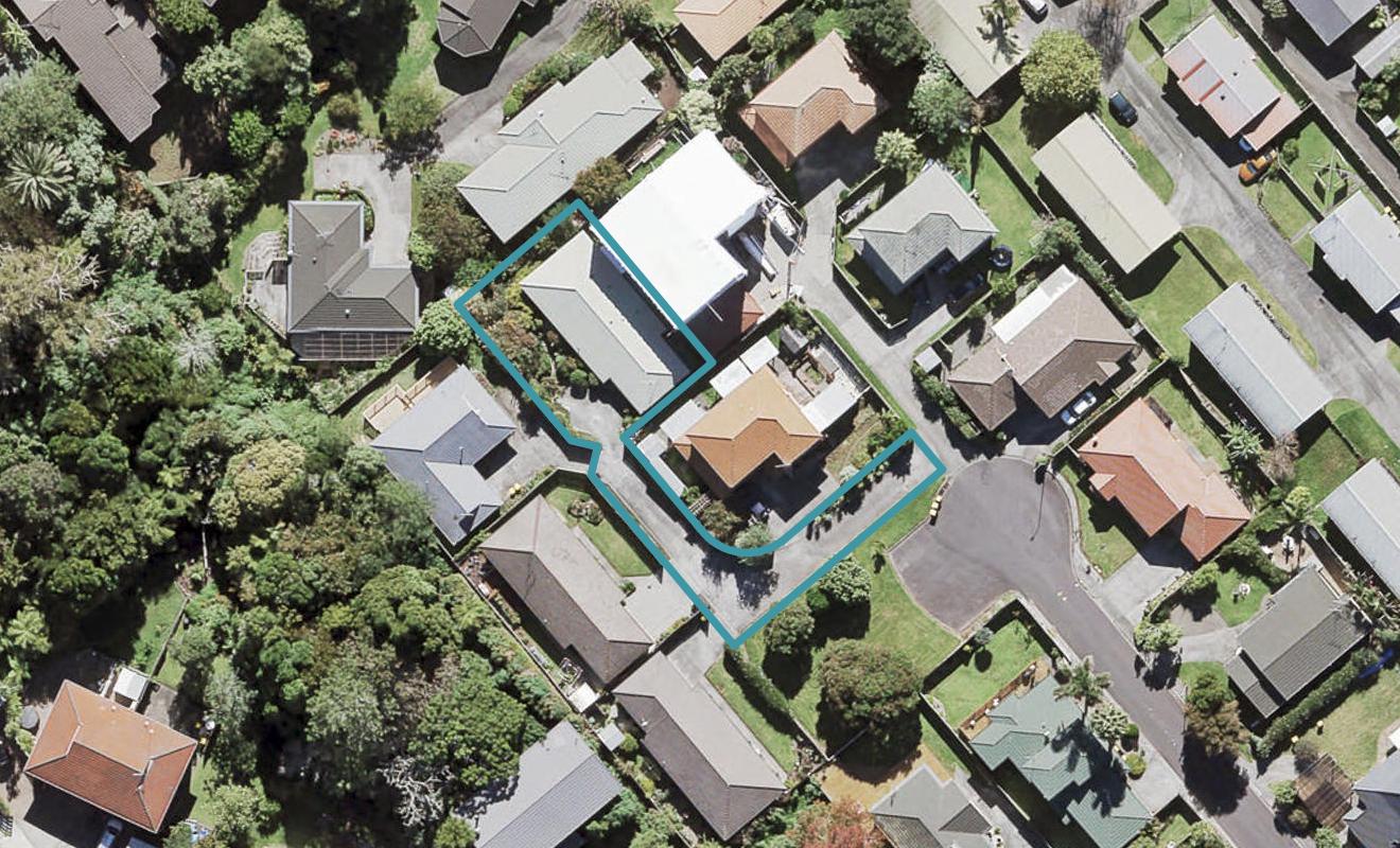 8 Davern Lane, New Lynn, Auckland - Carousel 1