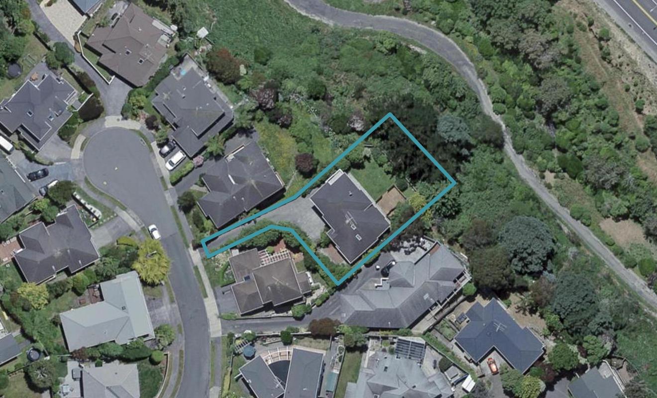 12A Longmont Terrace, Churton Park, Wellington - Carousel 1