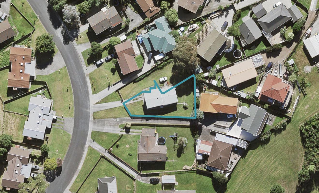 16D Rena Place, West Harbour, Auckland - Carousel 1