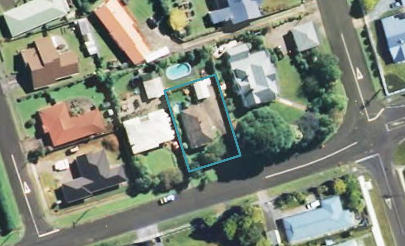 24 Regan Street, Stratford - Carousel 1