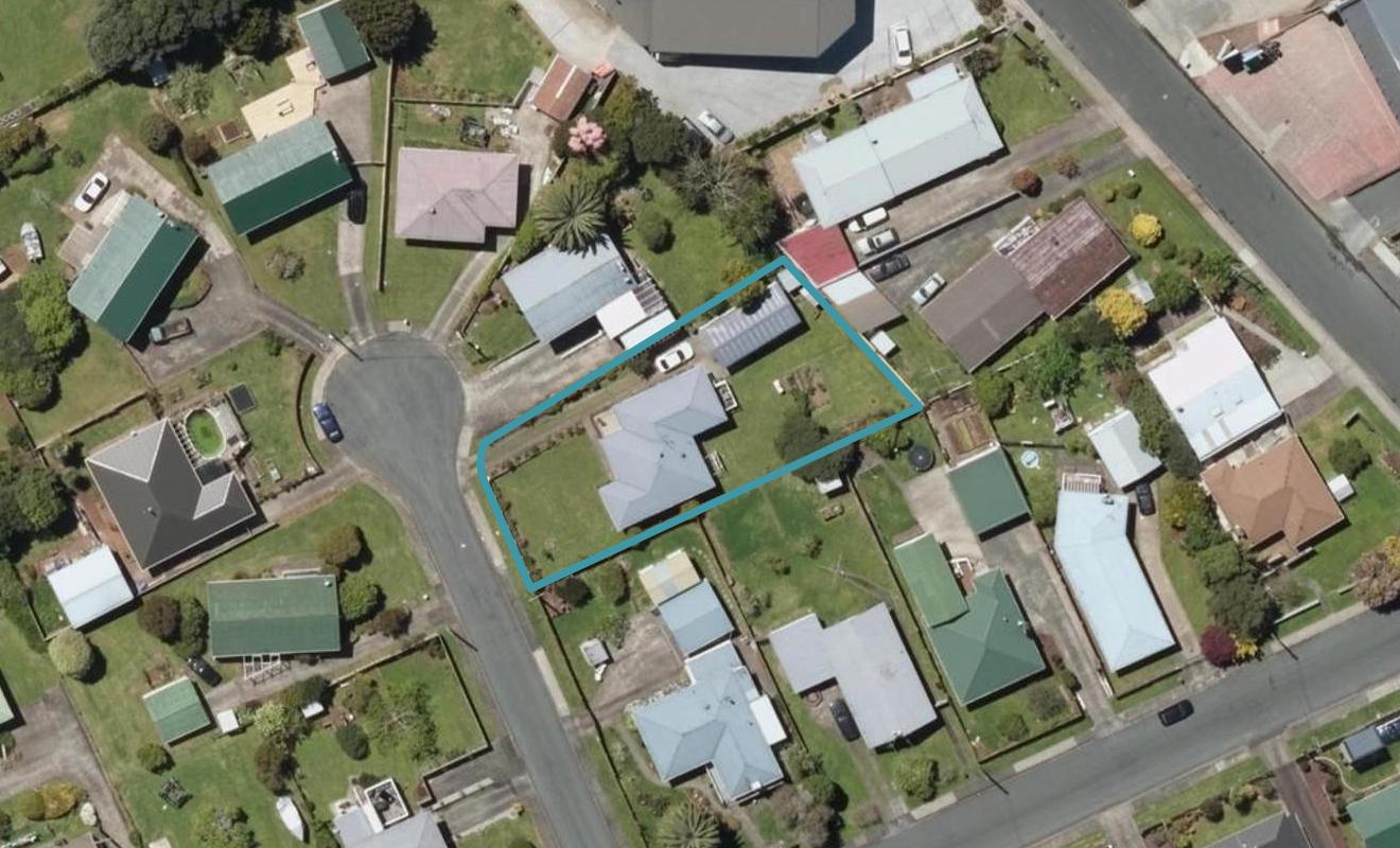 3 Sussex Place, Kamo, Whangarei - Carousel 1