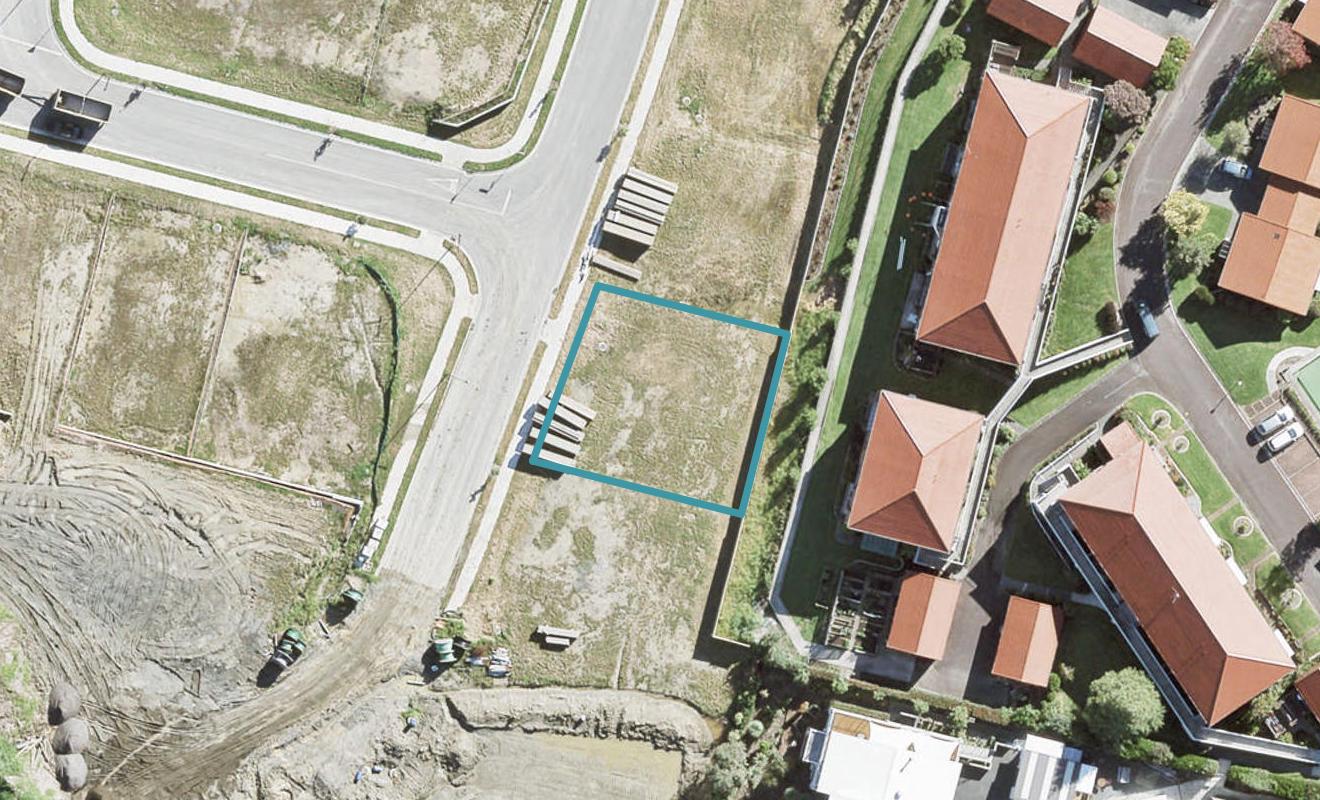 35 Couldrey Crescent, Red Beach, Red Beach - Carousel 1
