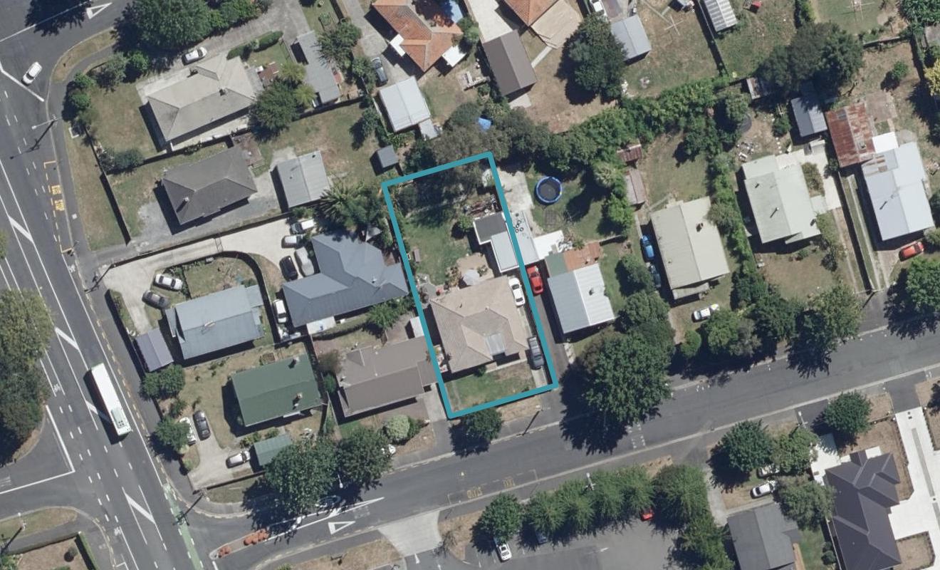 1 Marshall Street, Fairfield, Hamilton - Carousel 1