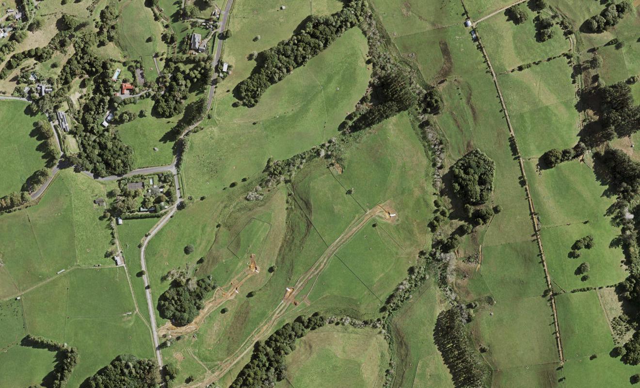 19 Pryor Lane, Paerata, Pukekohe - Carousel 1