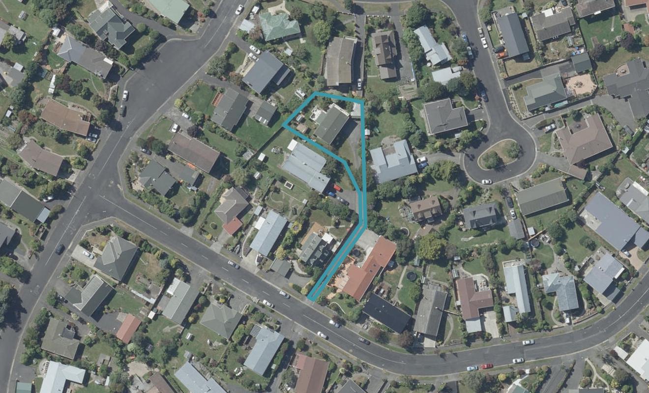 9 Estuary Crescent, Fairfield, Dunedin - Carousel 1