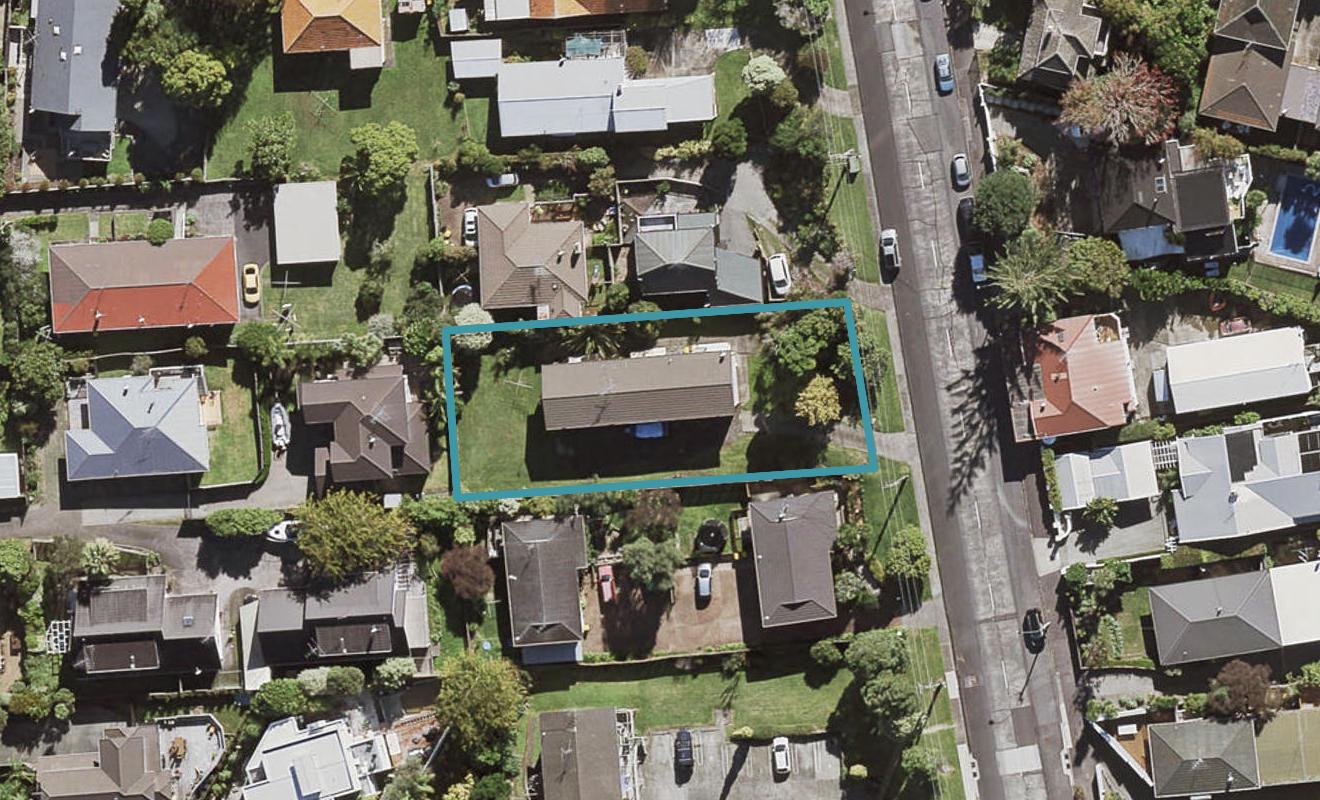3/180 Queen Street, Northcote Point, Auckland - Carousel 1