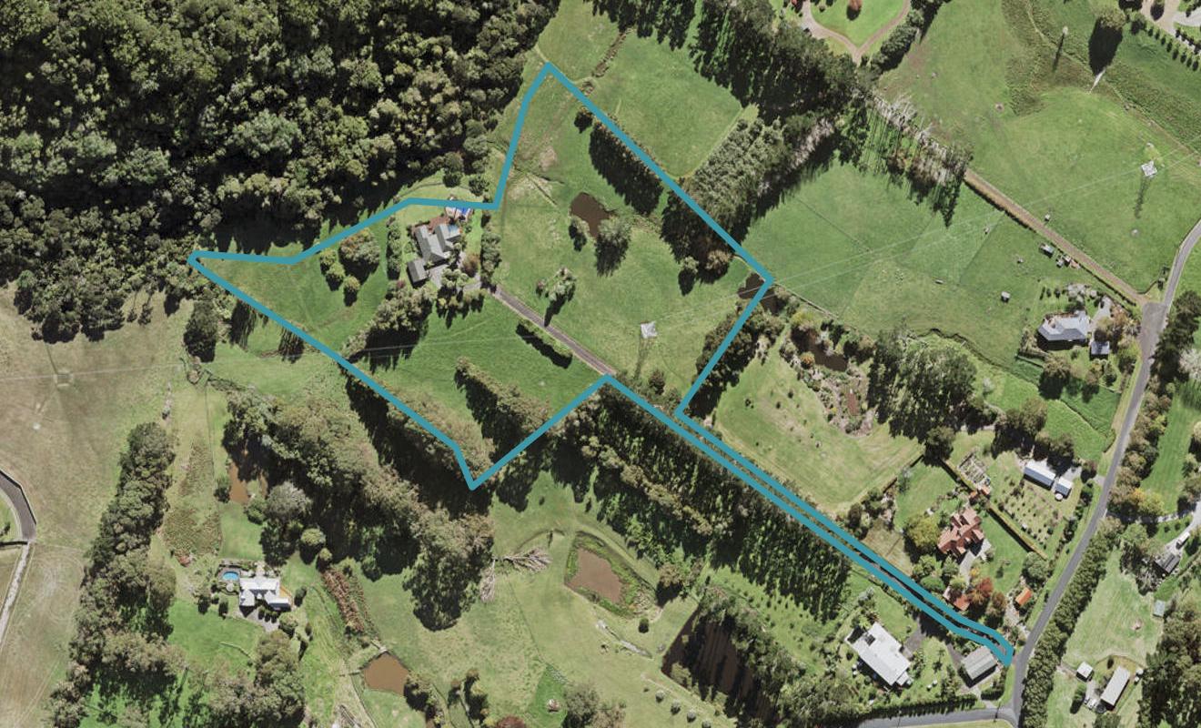 35 Hardens Lane, Paremoremo, Auckland - Carousel 1