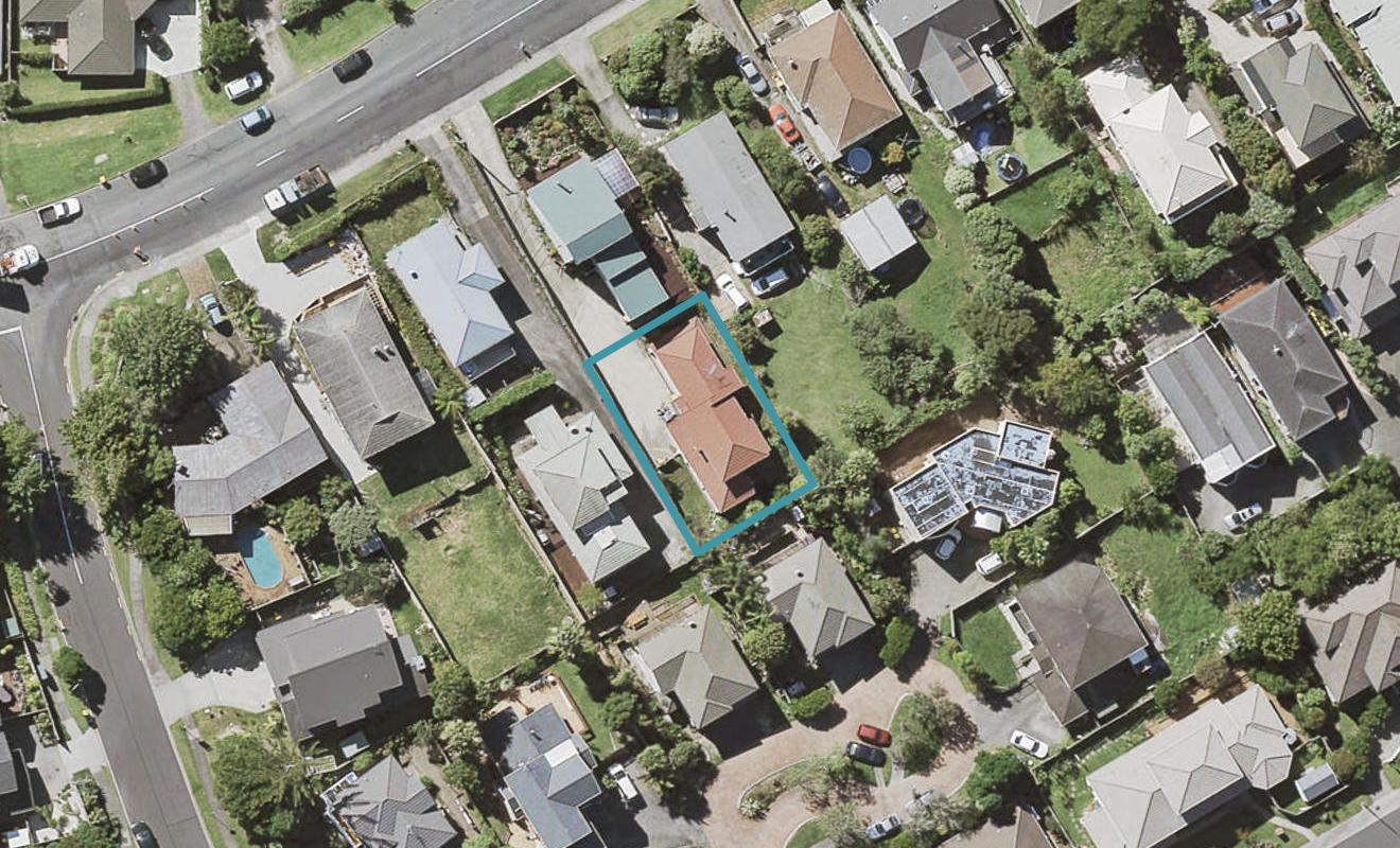 30A Spencer Road, Pinehill, Auckland - Carousel 1
