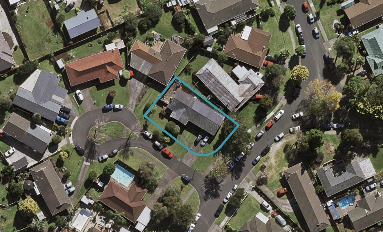 1 Pettit Place, Manukau, Auckland - Carousel 1