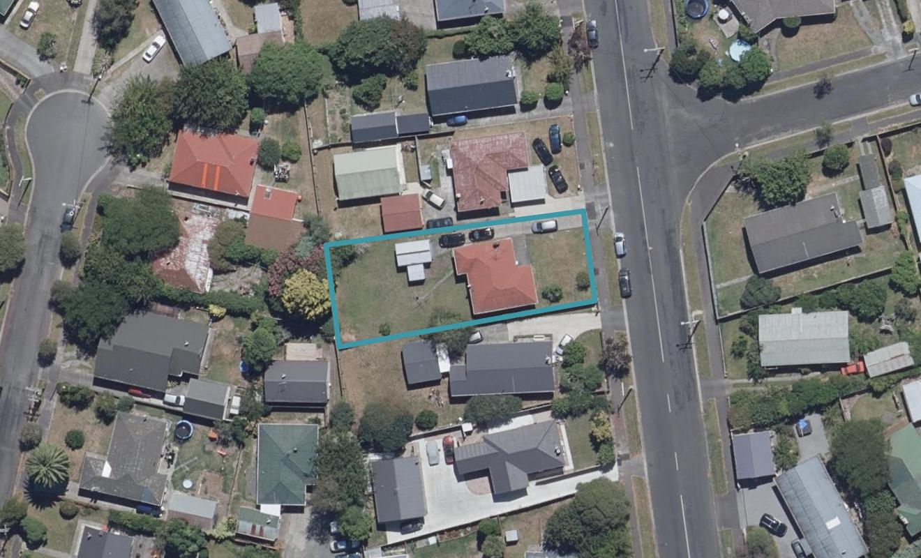 7 Carrington Avenue, Hillcrest, Hamilton - Carousel 1
