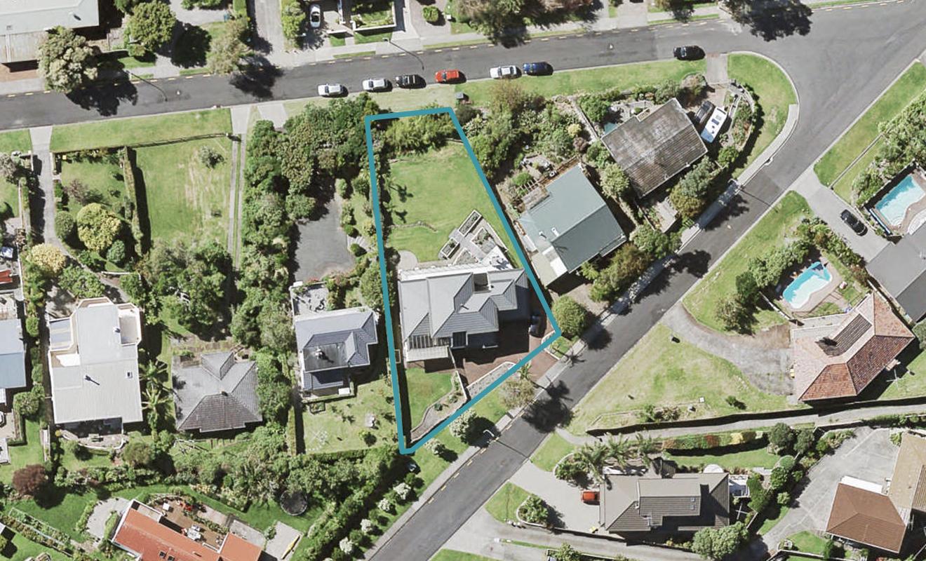 22 Coates Road, Cockle Bay, Auckland - Carousel 1
