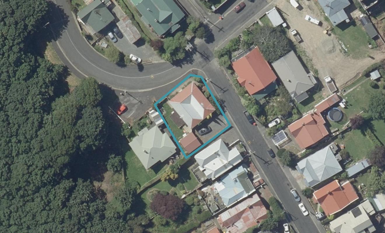 23 Neidpath Road, The Glen, Dunedin - Carousel 1