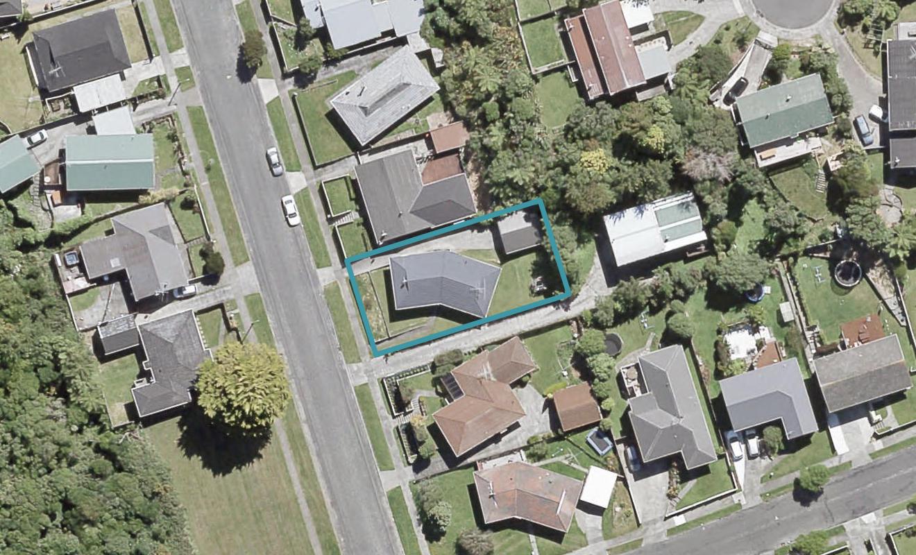 30 Waipounamu Drive, Kelson, Lower Hutt - Carousel 1