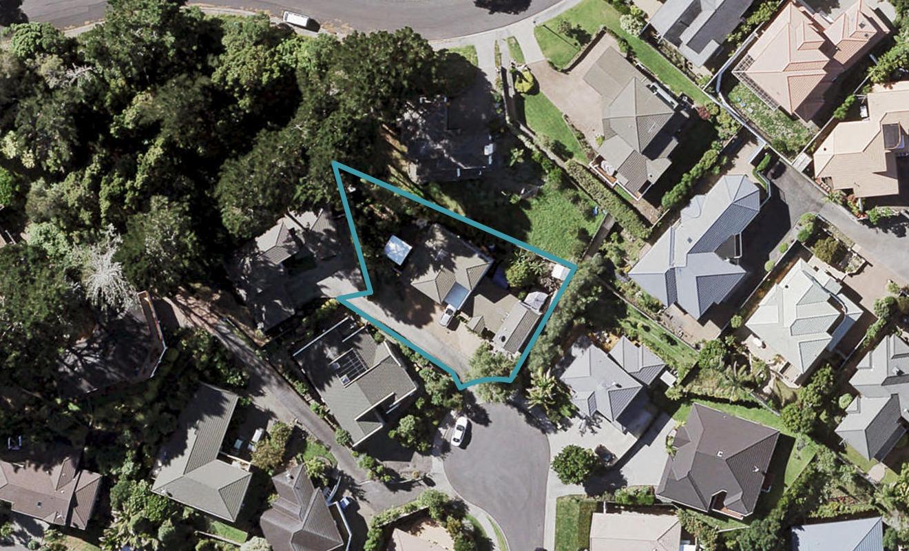 28 Langana Avenue, Browns Bay, Auckland - Carousel 1