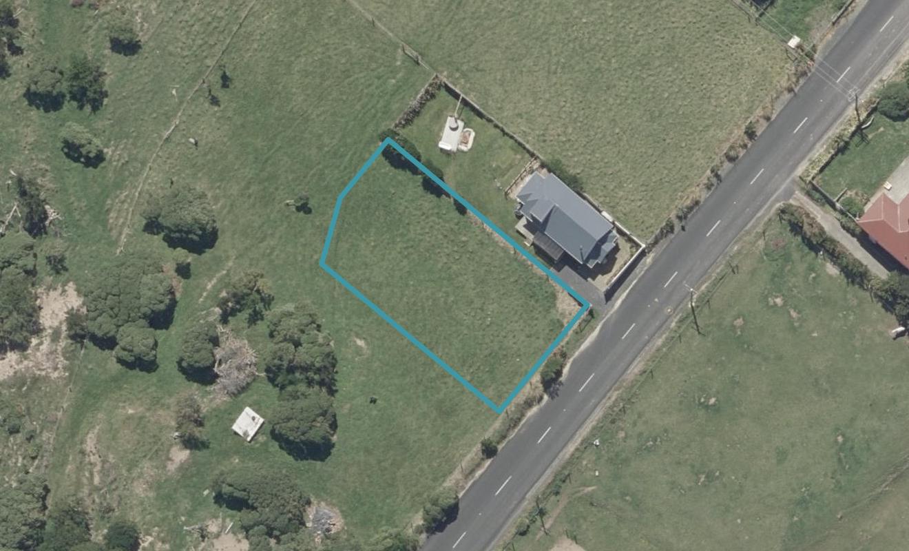 21 Centre Road, Ocean Grove, Dunedin - Carousel 1