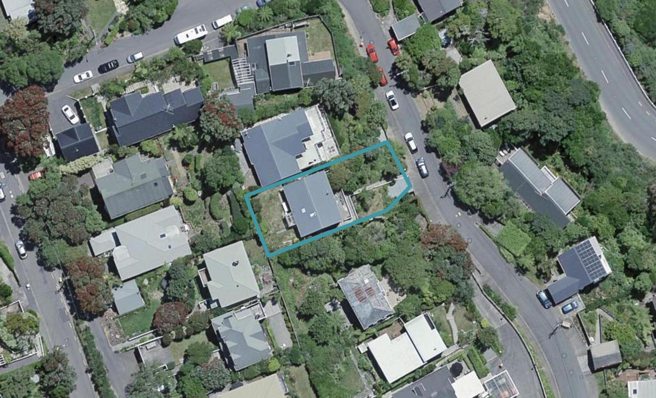 8 Espin Crescent, Karori, Wellington - Carousel 1