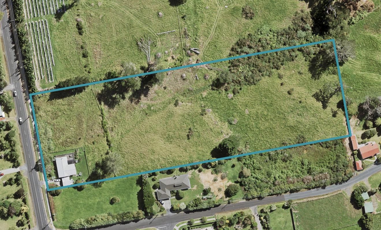 100 Simpson Road, Henderson Valley, Auckland - Carousel 1