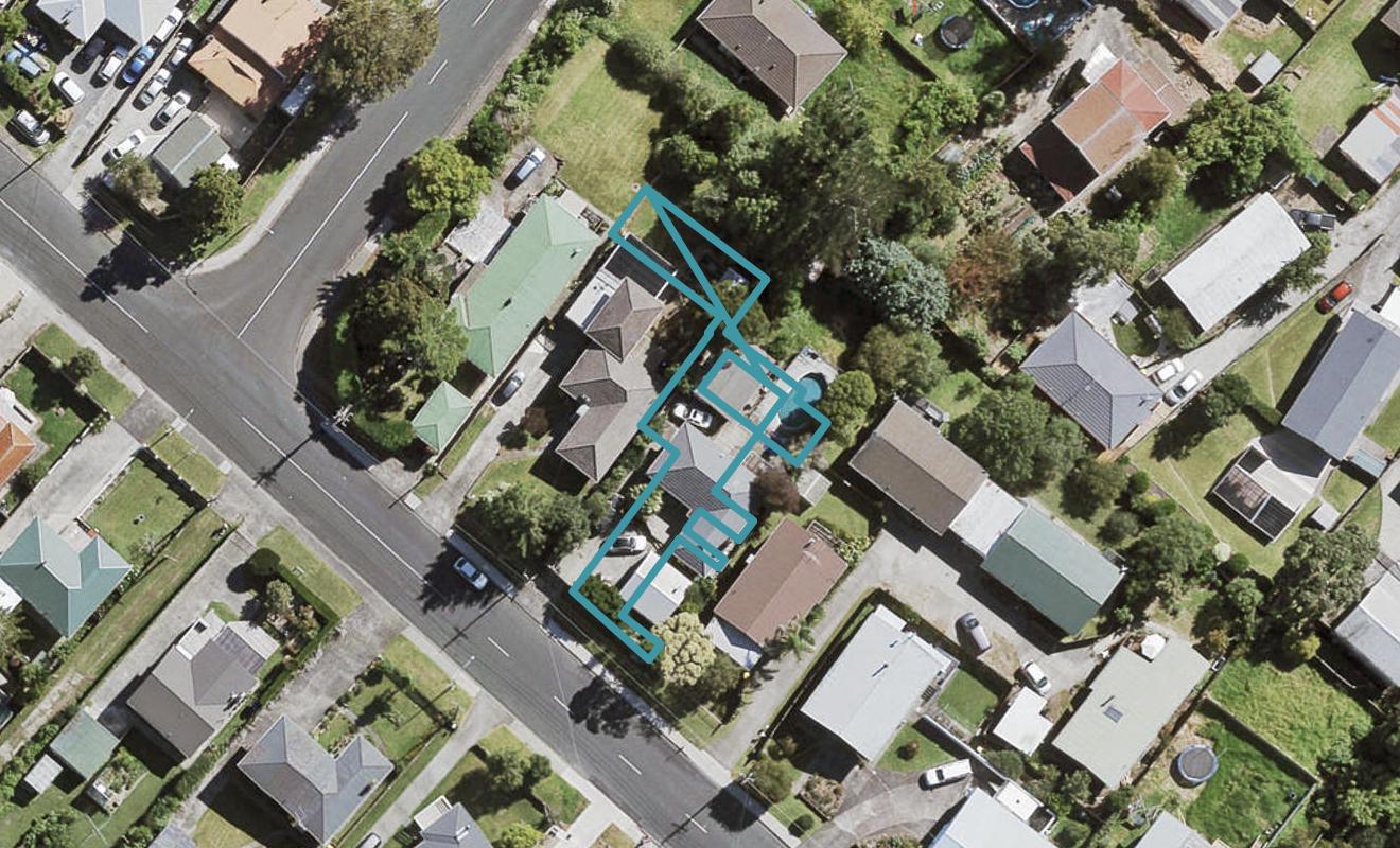 88C Awaroa Road, Sunnyvale, Auckland - Carousel 1