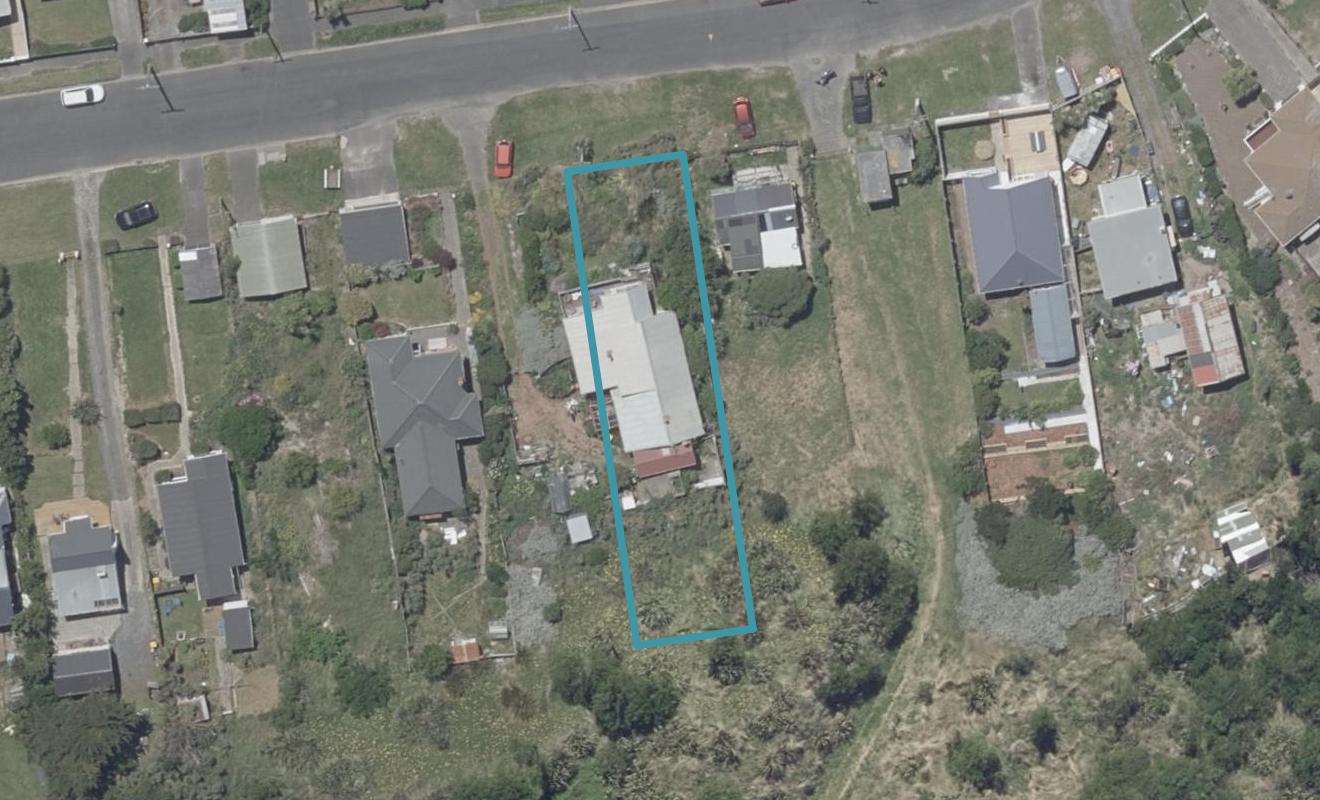 11 Luke Street, Ocean Grove, Dunedin - Carousel 1